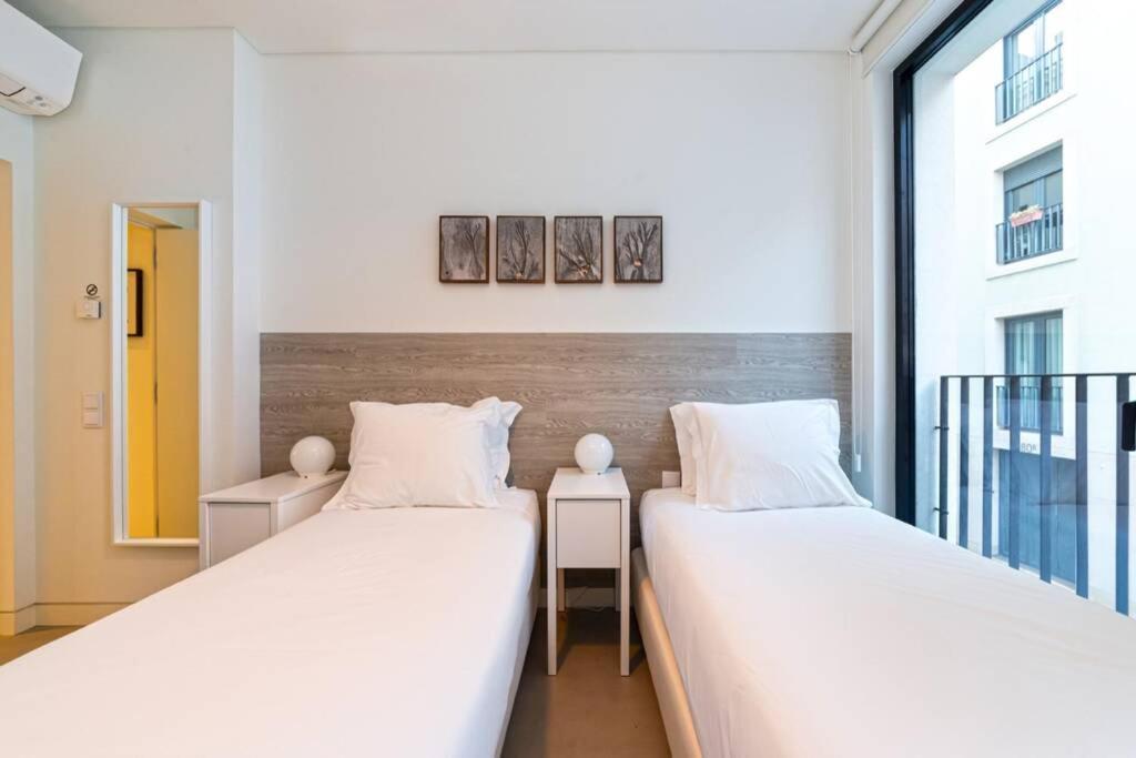 Stylish Apartment by Av. da Liberdade Lisboa Exteriör bild